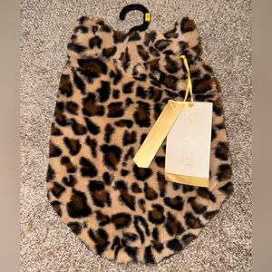 Very cute cheetah print sweater